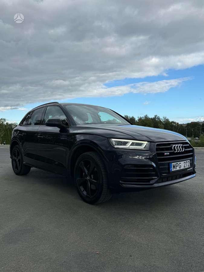 Audi SQ5, off-road / crossover