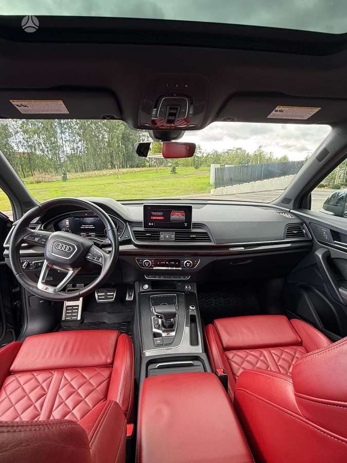 Audi SQ5, Внедорожник / Кроссовер