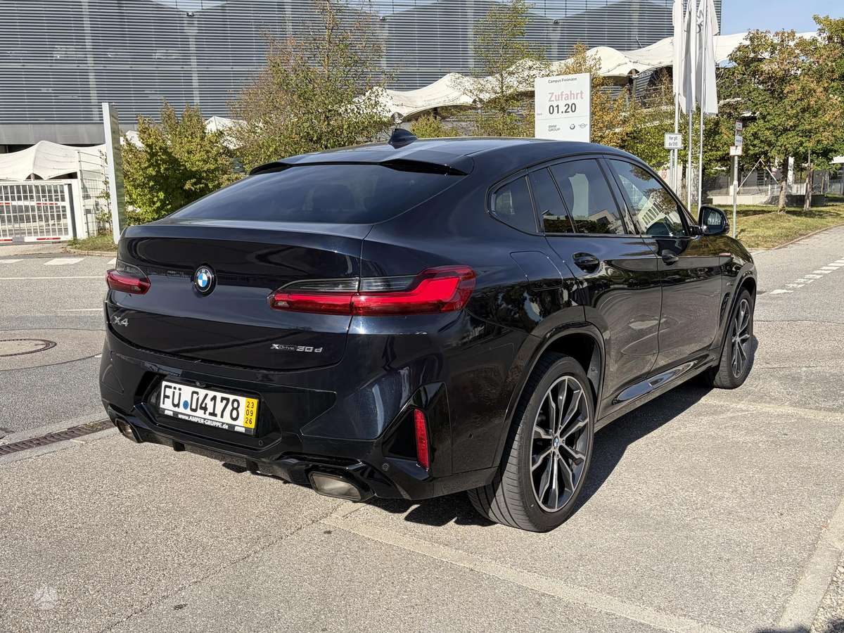 BMW X4 - 4