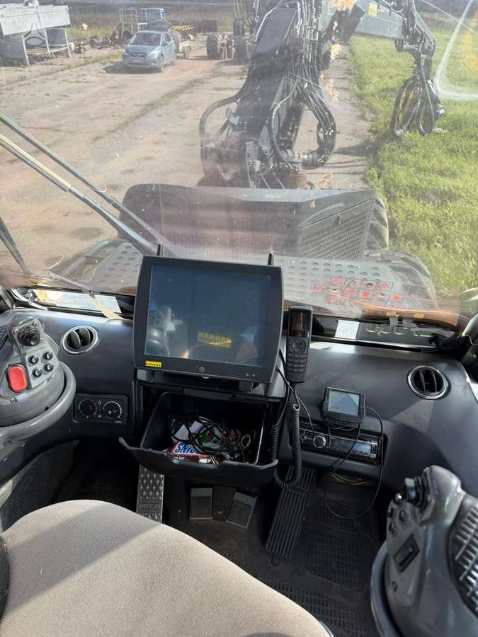 Ponsse Ergo 8W, medkirtės