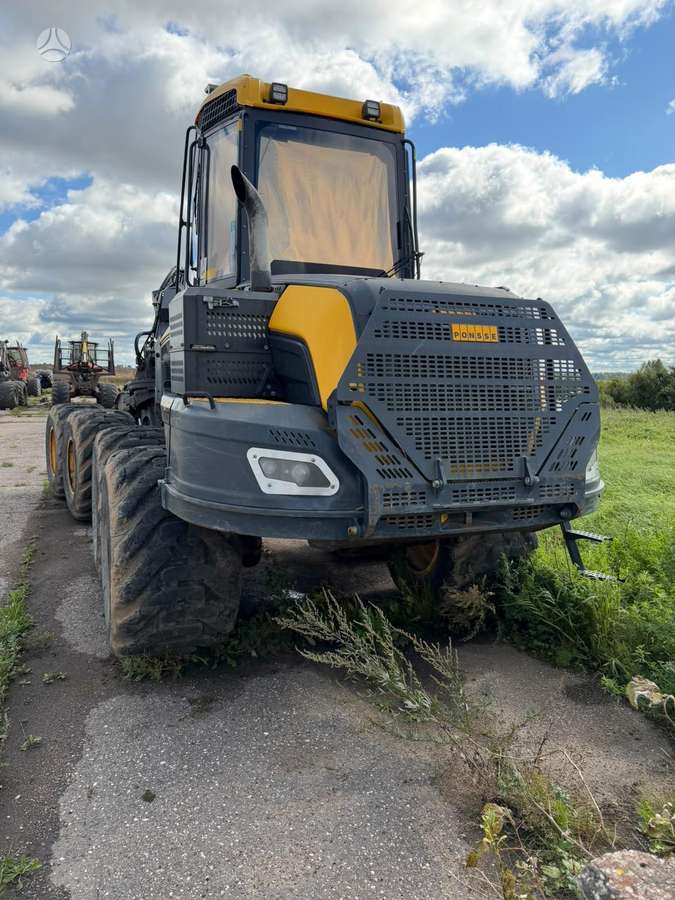 Ponsse Ergo 8W, harvesters