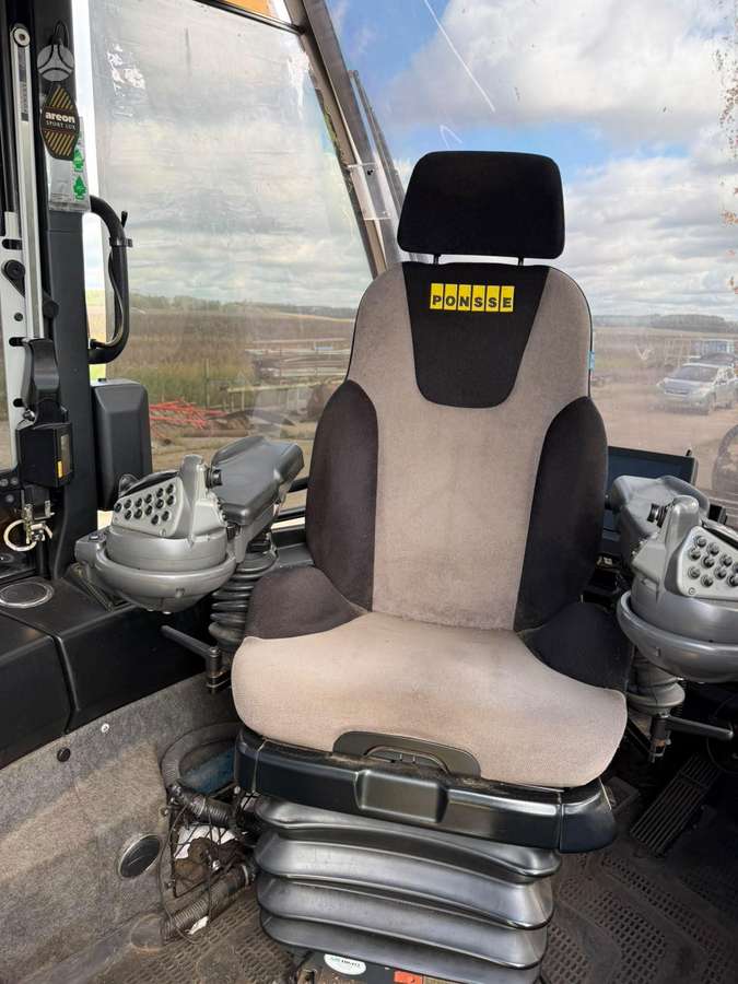 Ponsse Ergo 8W, harvesters