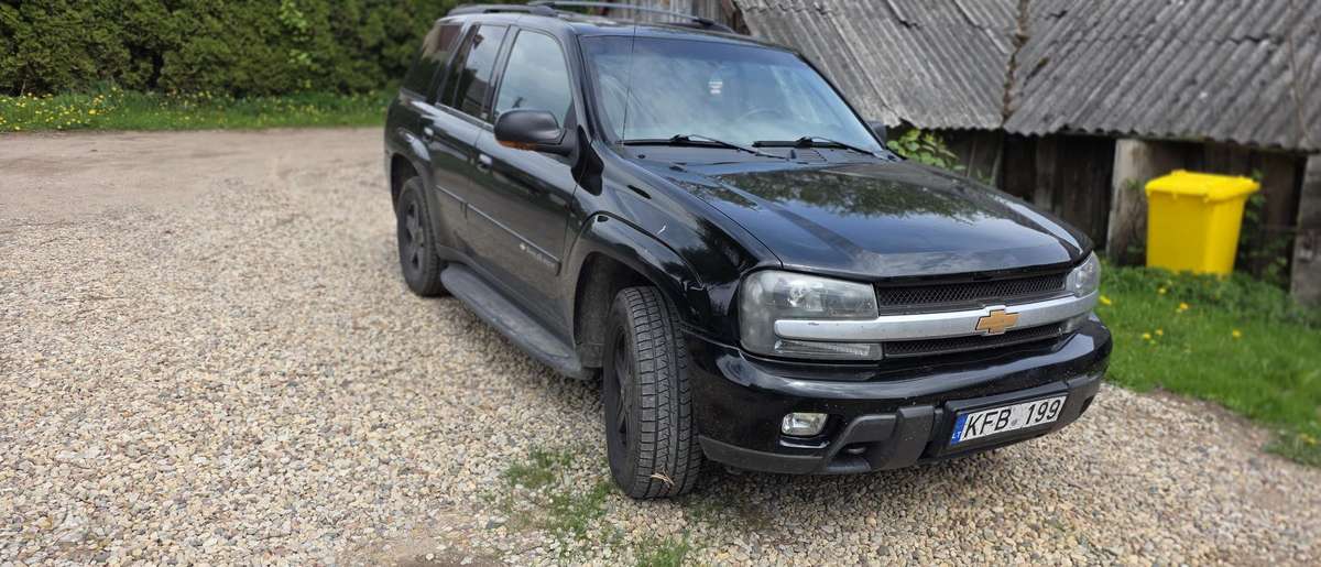Chevrolet TrailBlazer - 1