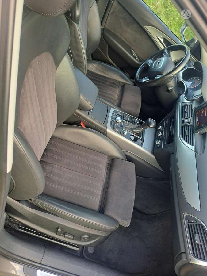 Audi A6, 2.0 l., Седан