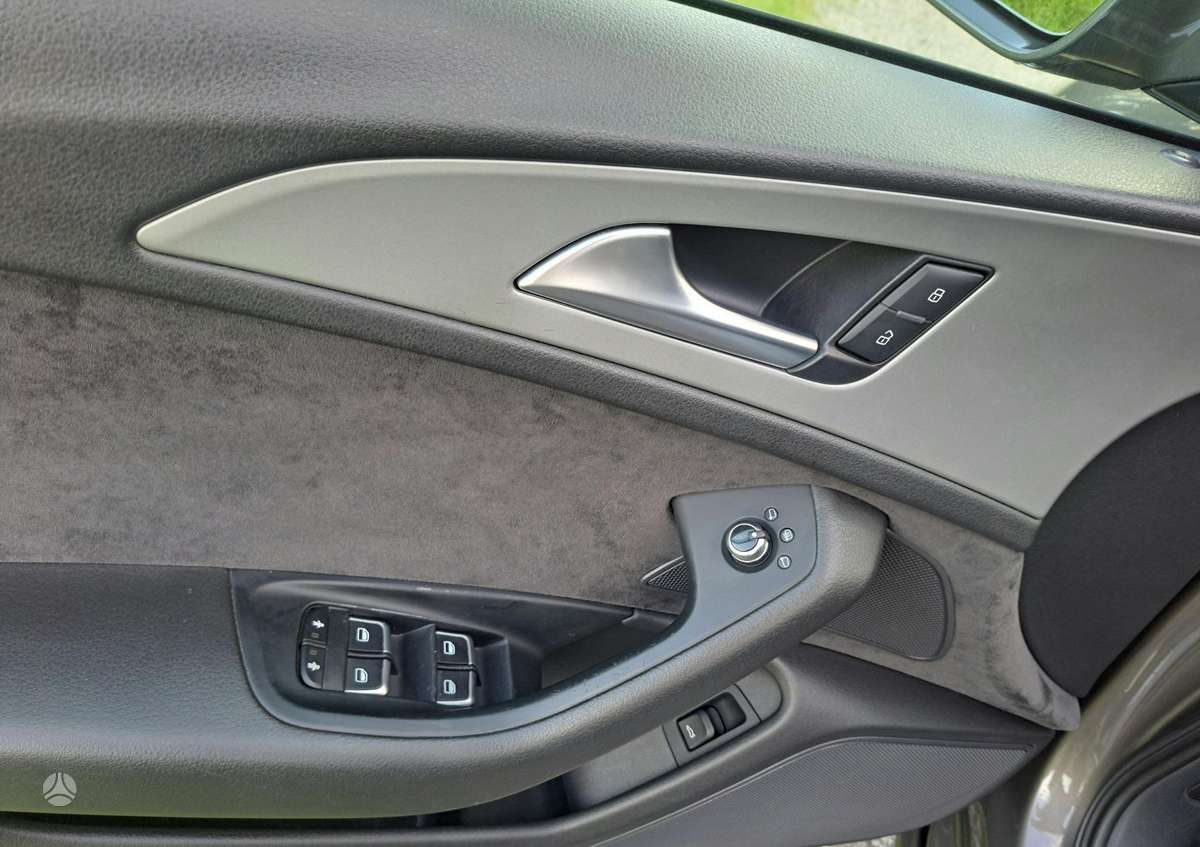 Audi A6, 2.0 l., Седан