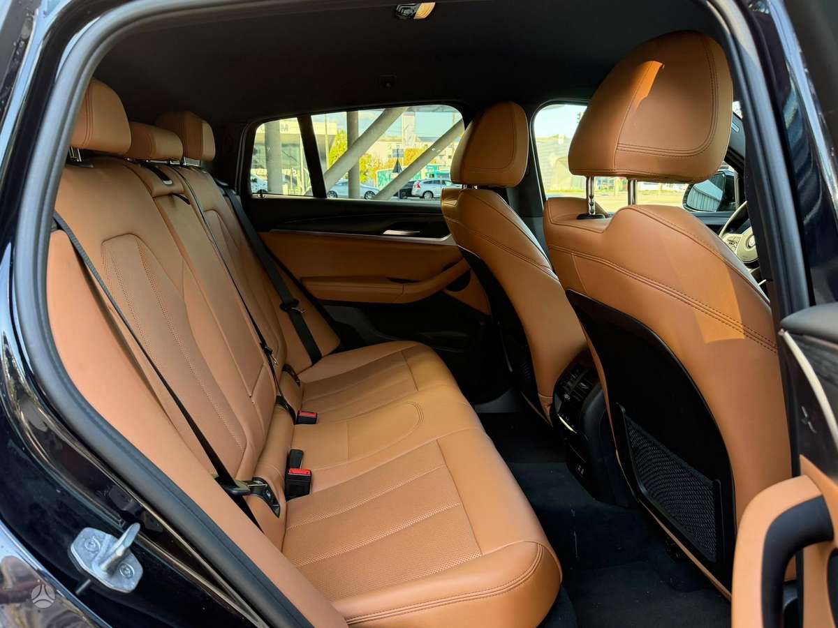 BMW X4 - 12