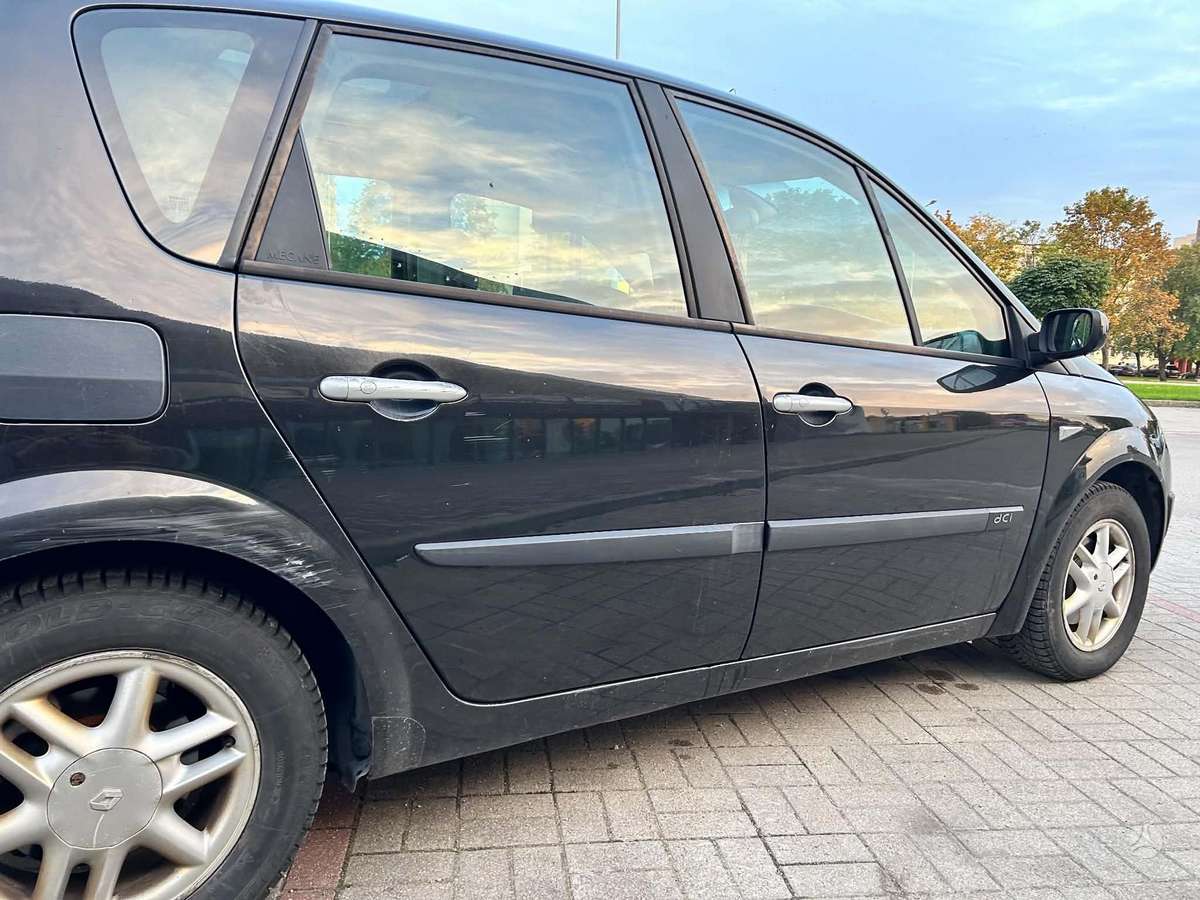 Renault Scenic - 5