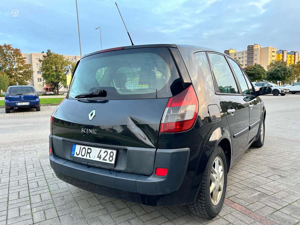 Renault Scenic - 8