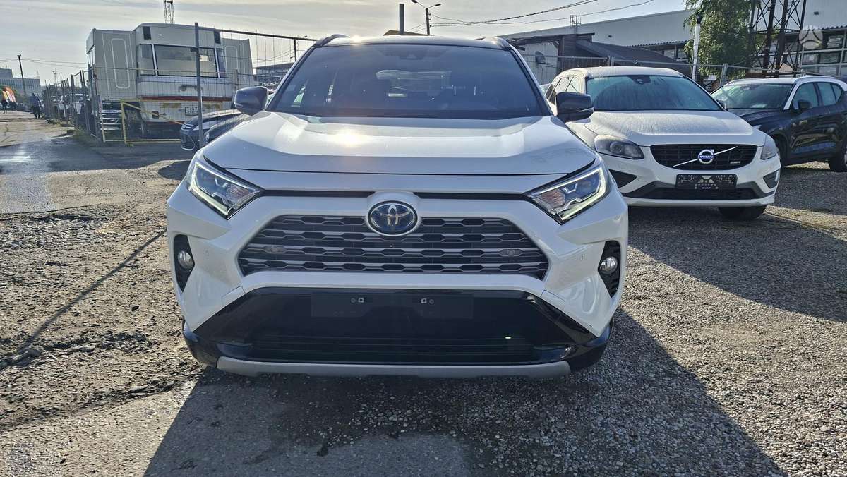 Toyota RAV4 - 3