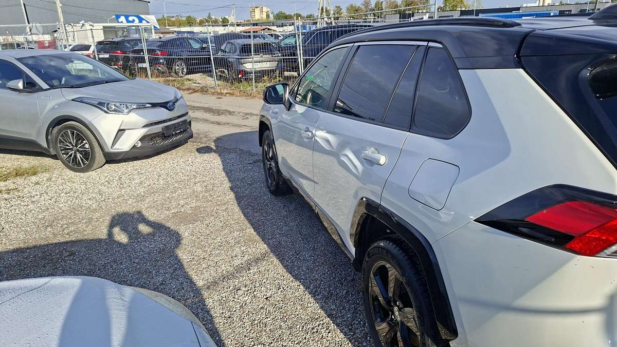 Toyota RAV4 - 7