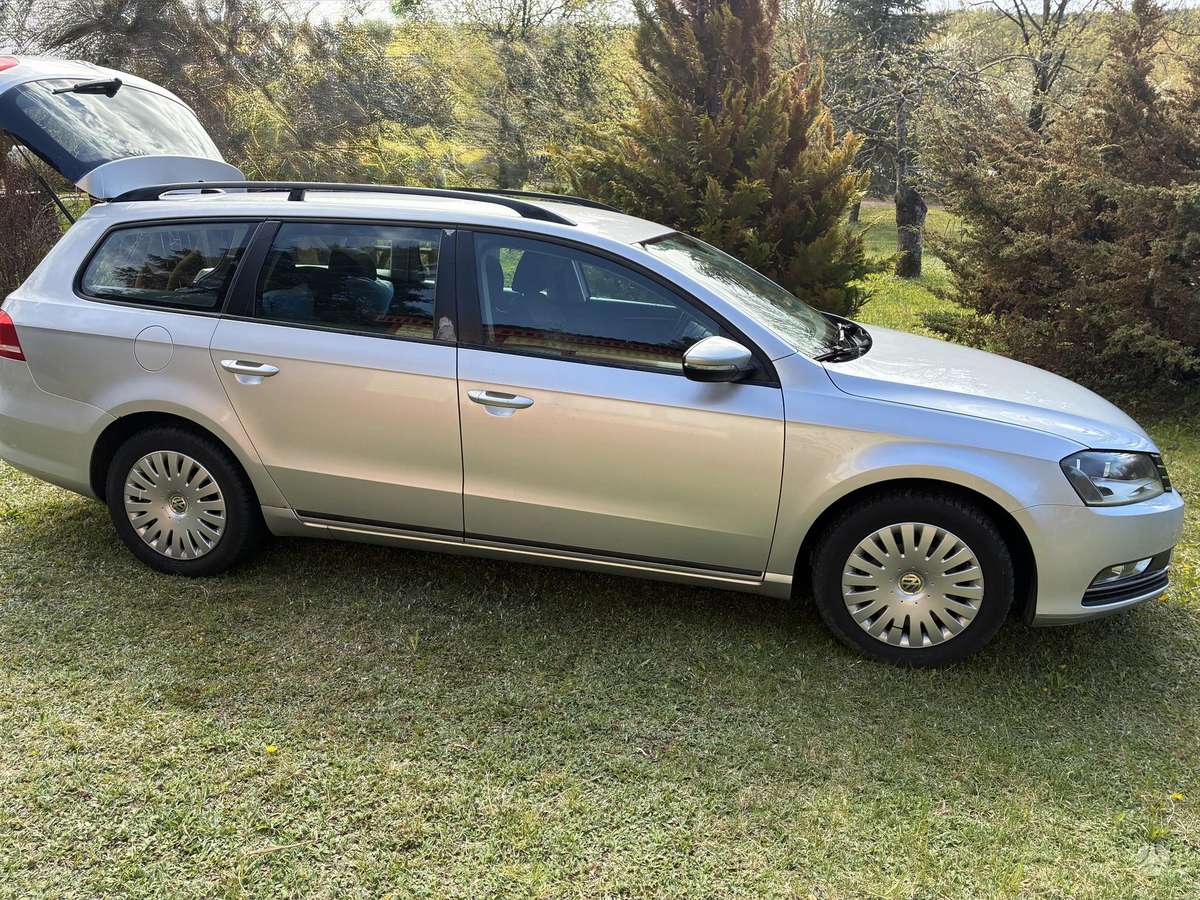 Volkswagen Passat - 3