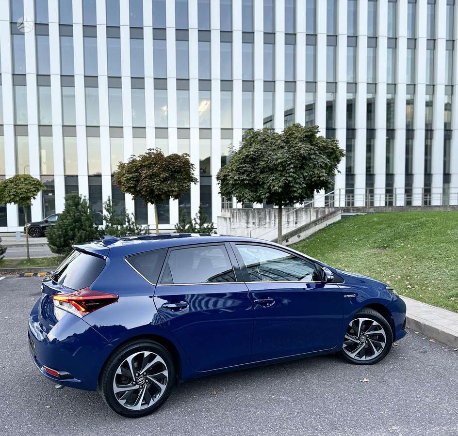 Toyota Auris - 4