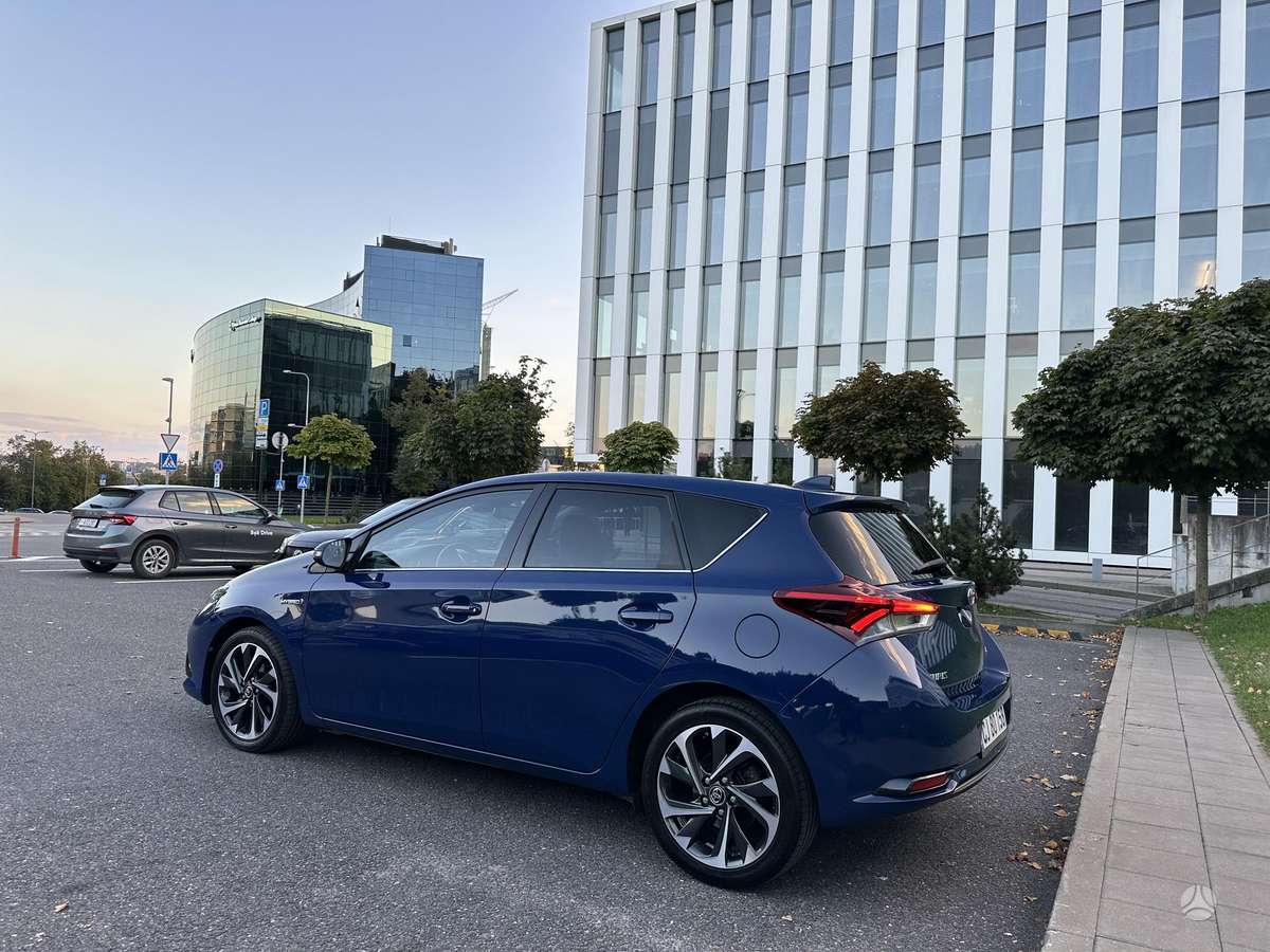 Toyota Auris - 5
