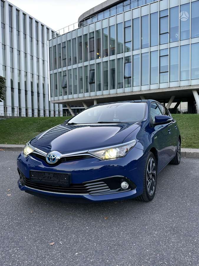 Toyota Auris - 12