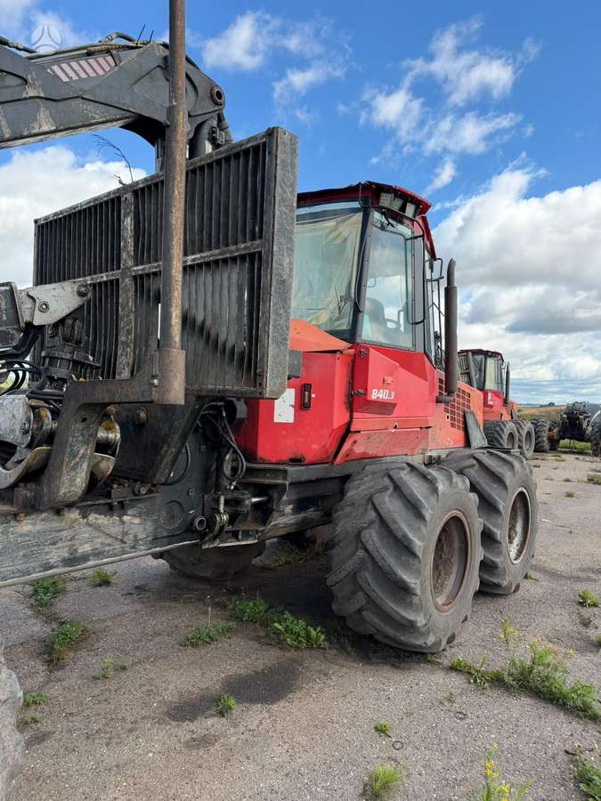 Valmet 840.3, forwarders