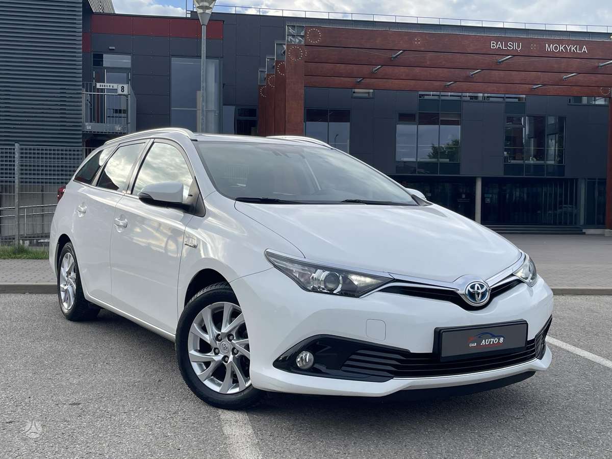 Toyota Auris - 12