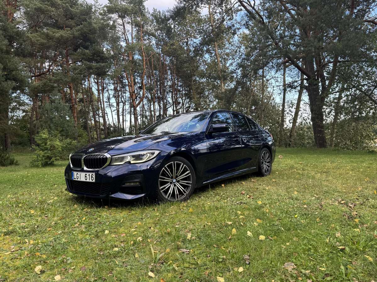 BMW 320, 2.0 l., Седан