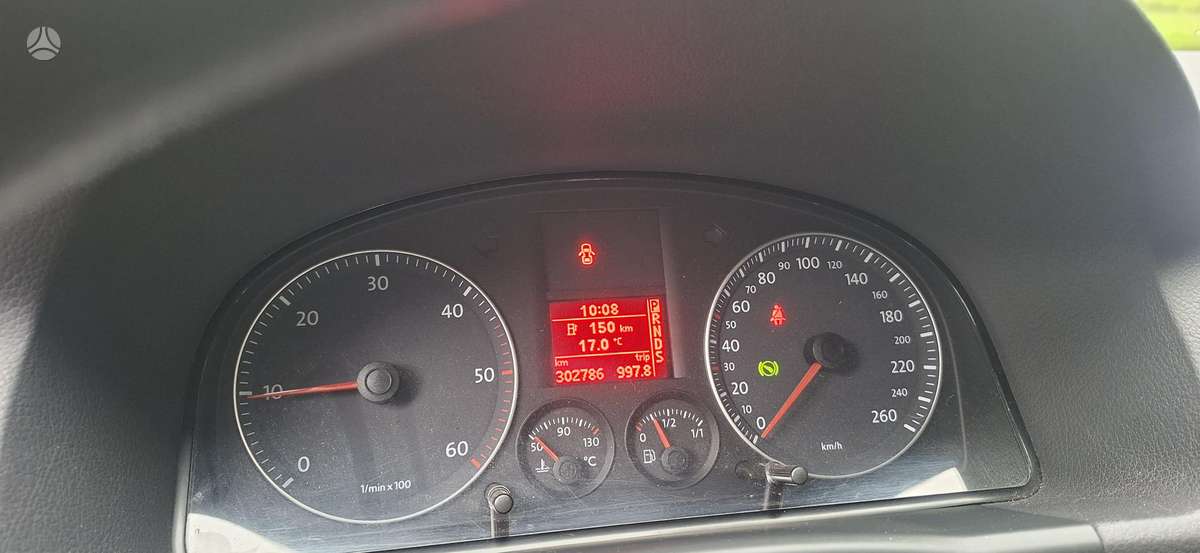 Volkswagen Touran - 7