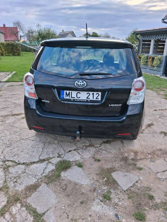 Toyota Verso - 3