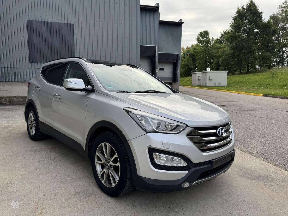 Hyundai Santa Fe - 2