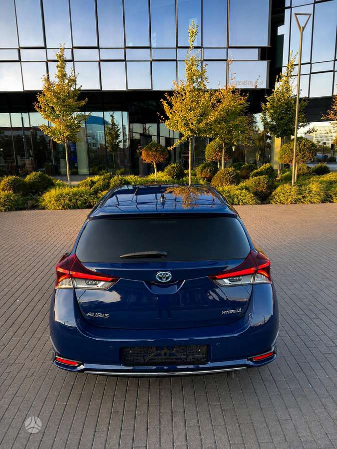 Toyota Auris - 2