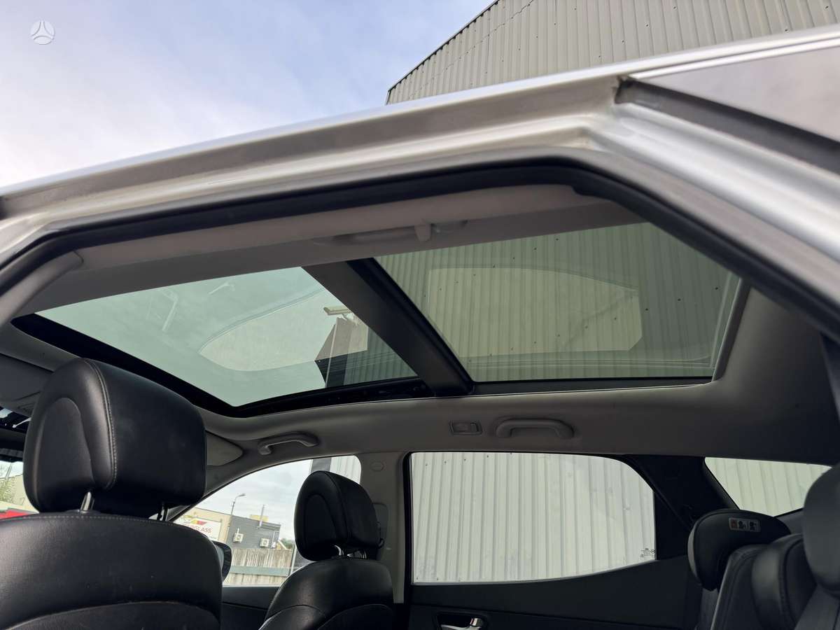 Hyundai Santa Fe - 10