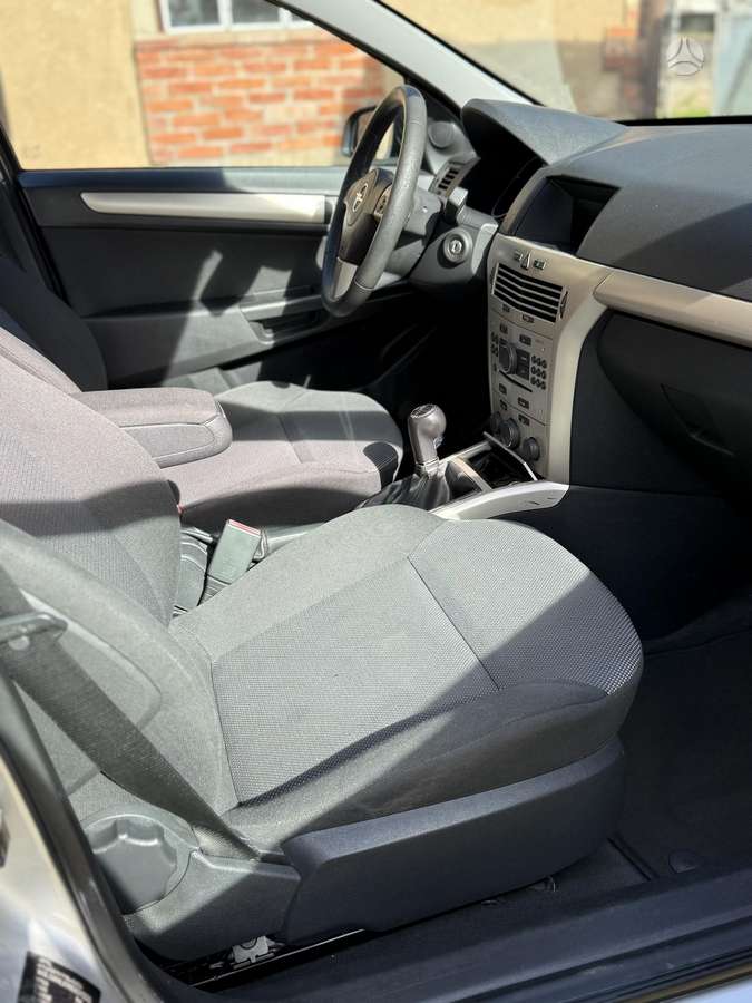 Opel Astra - 6