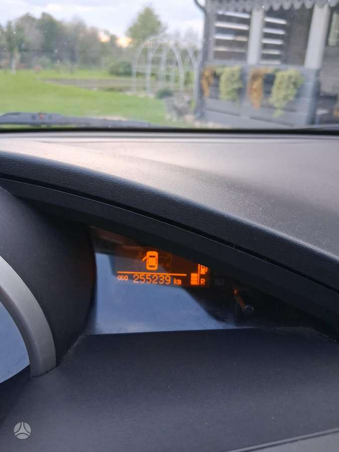 Toyota Verso - 8