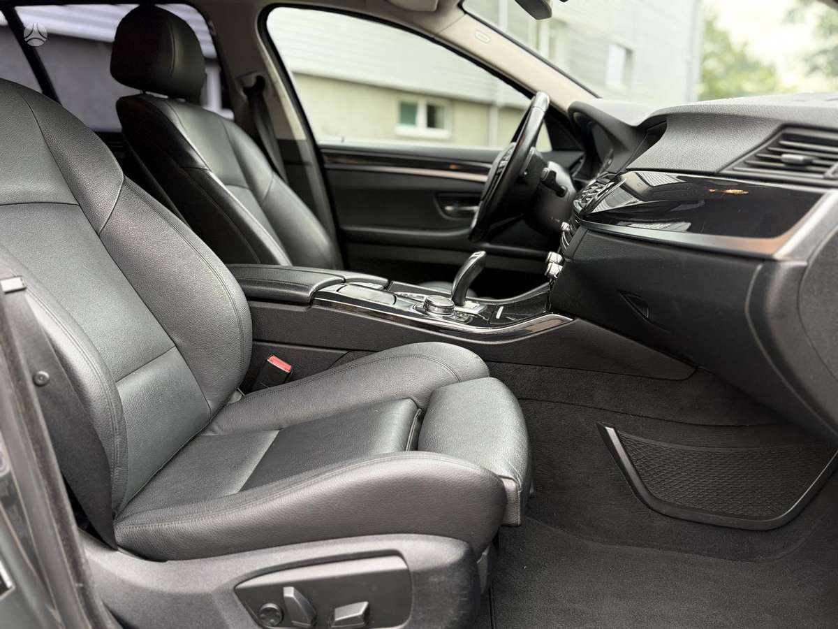 BMW 525, 2.0 l., Универсал