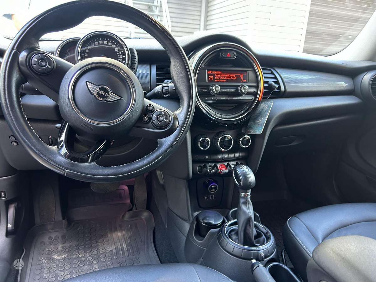 MINI Cooper - 8