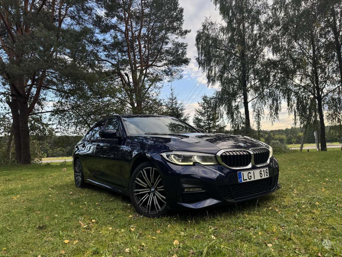 BMW 320, 2.0 l., Седан