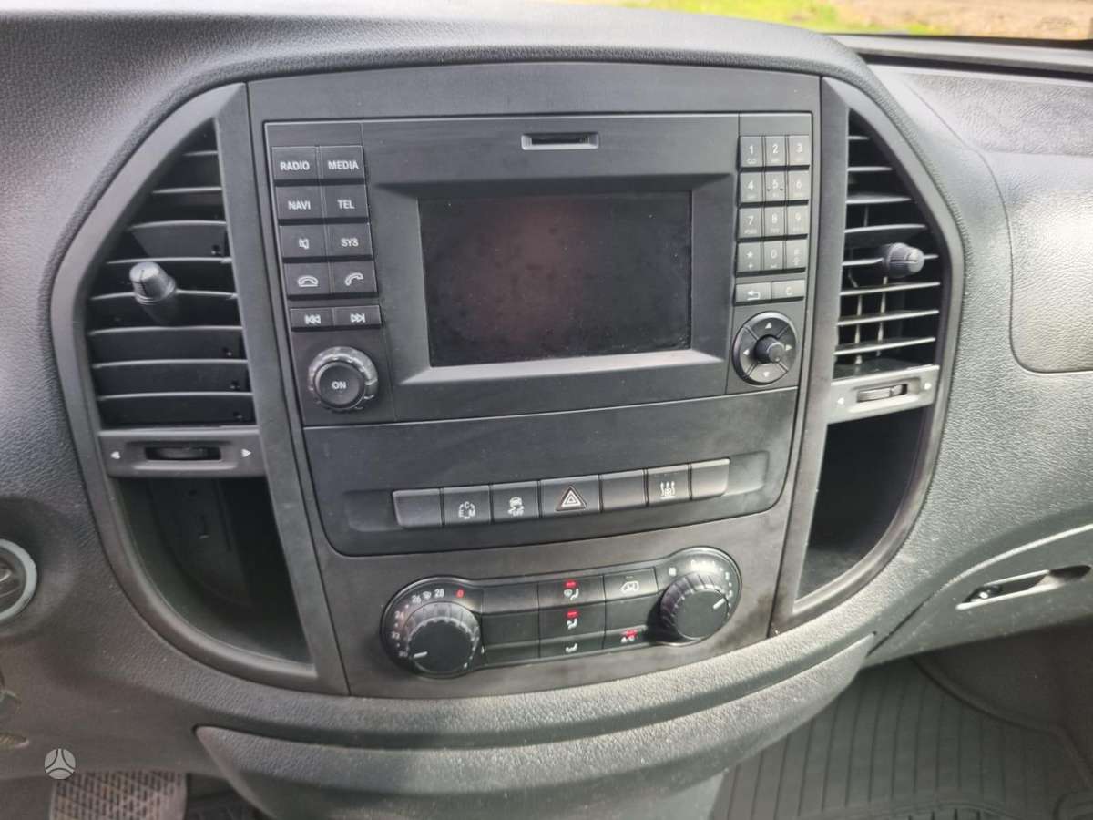 Mercedes-Benz Vito - 9