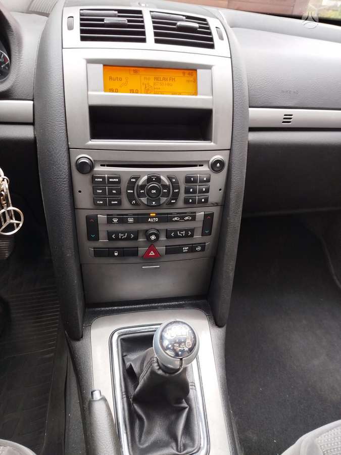 Peugeot 407 - 3