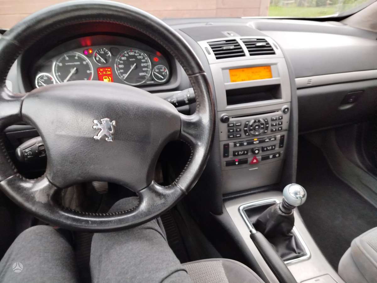 Peugeot 407 - 4