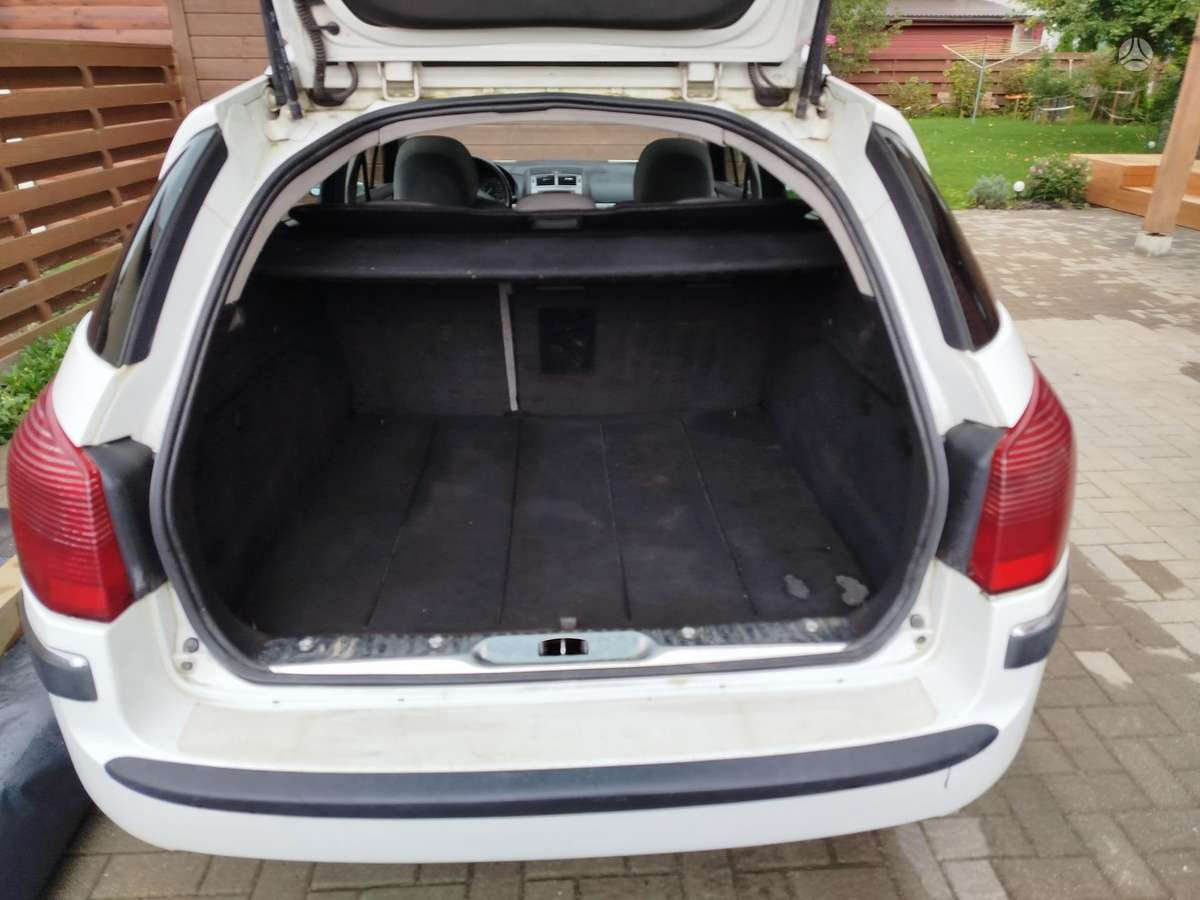 Peugeot 407 - 7