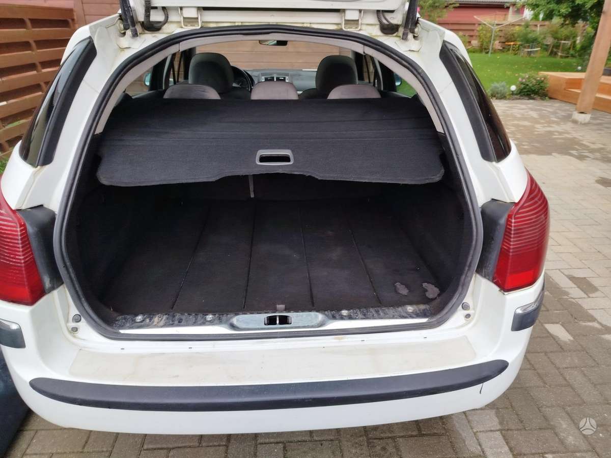 Peugeot 407 - 8