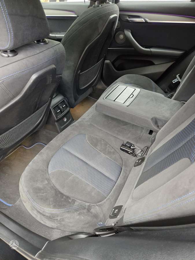 BMW X2 - 10