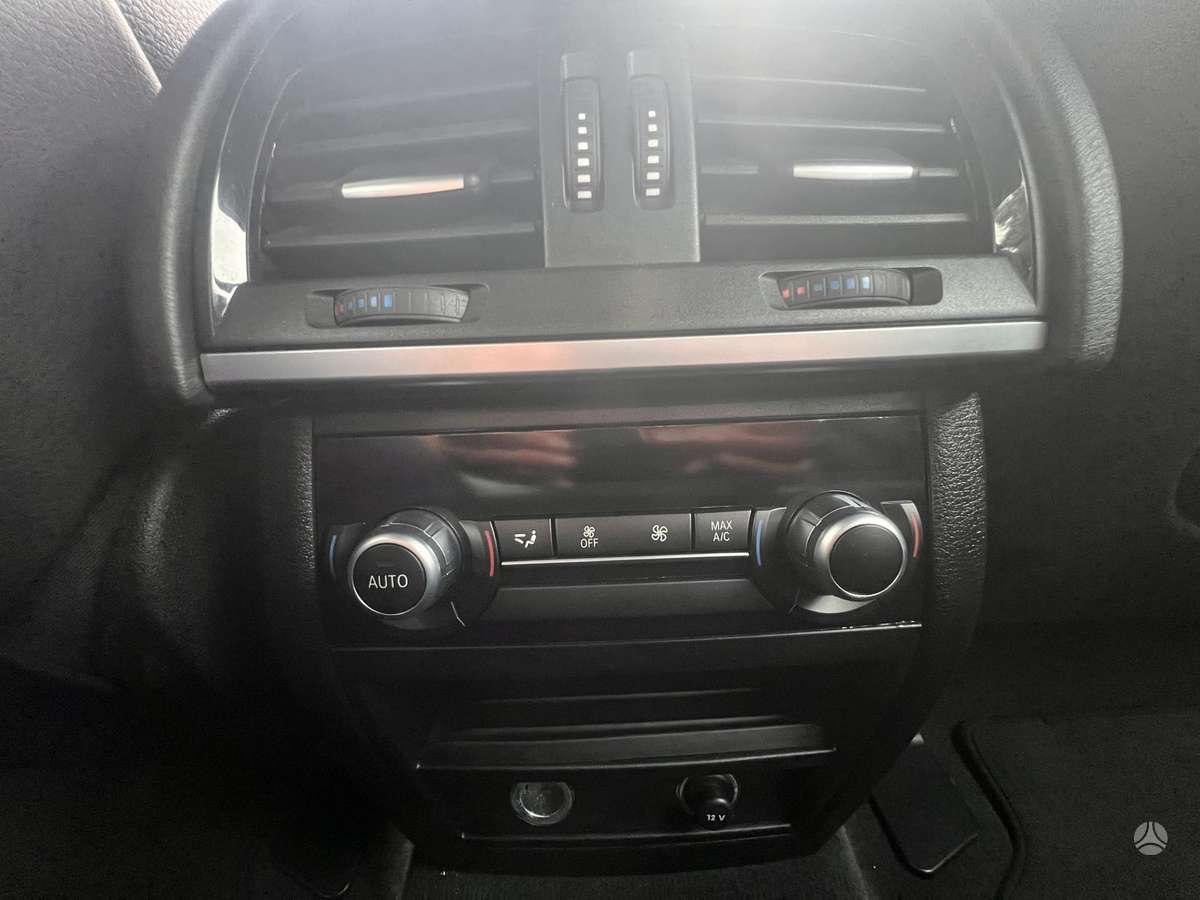 BMW X6 - 10