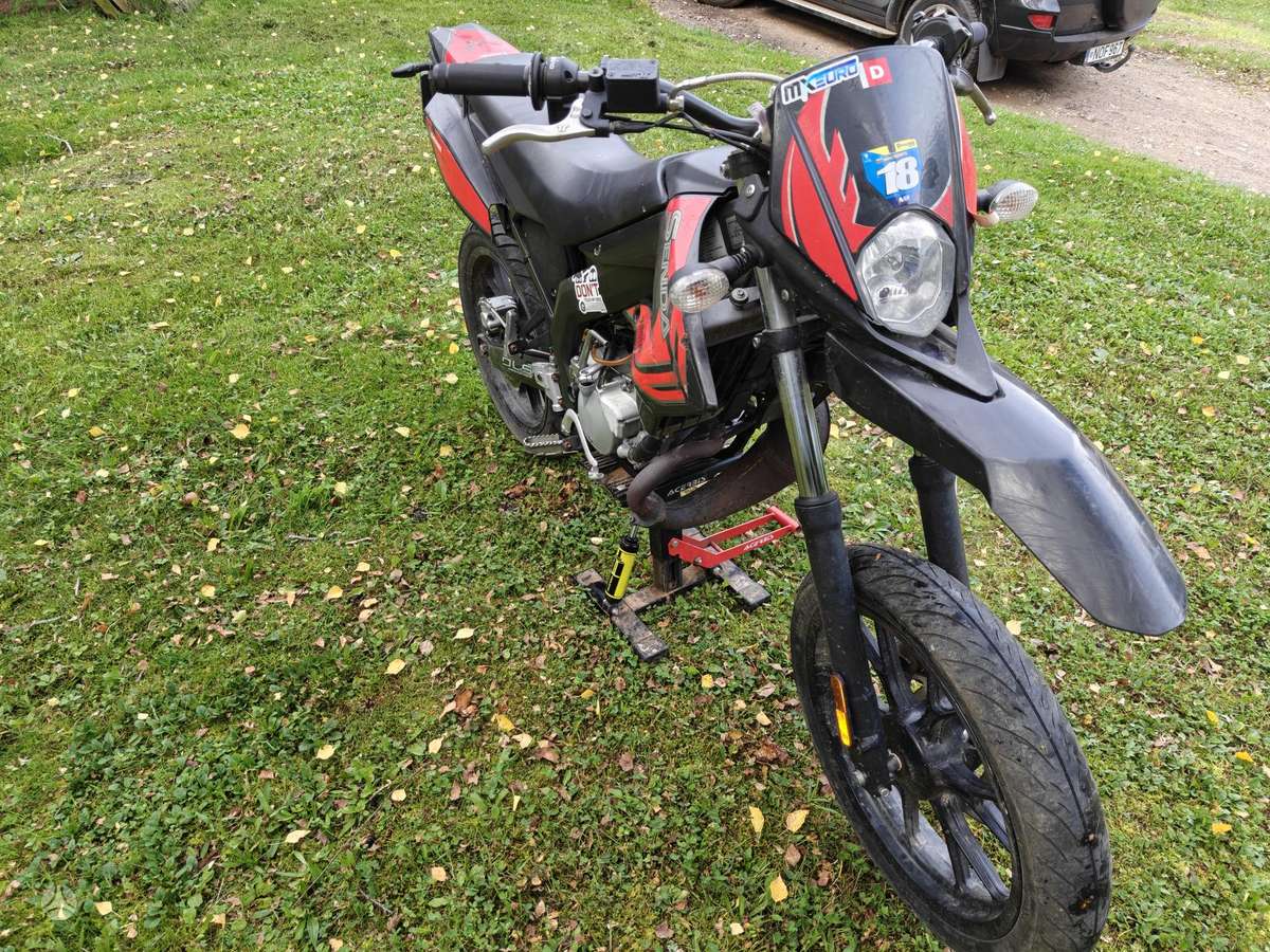 Derbi Senda 50cc, scooters / mopeds
