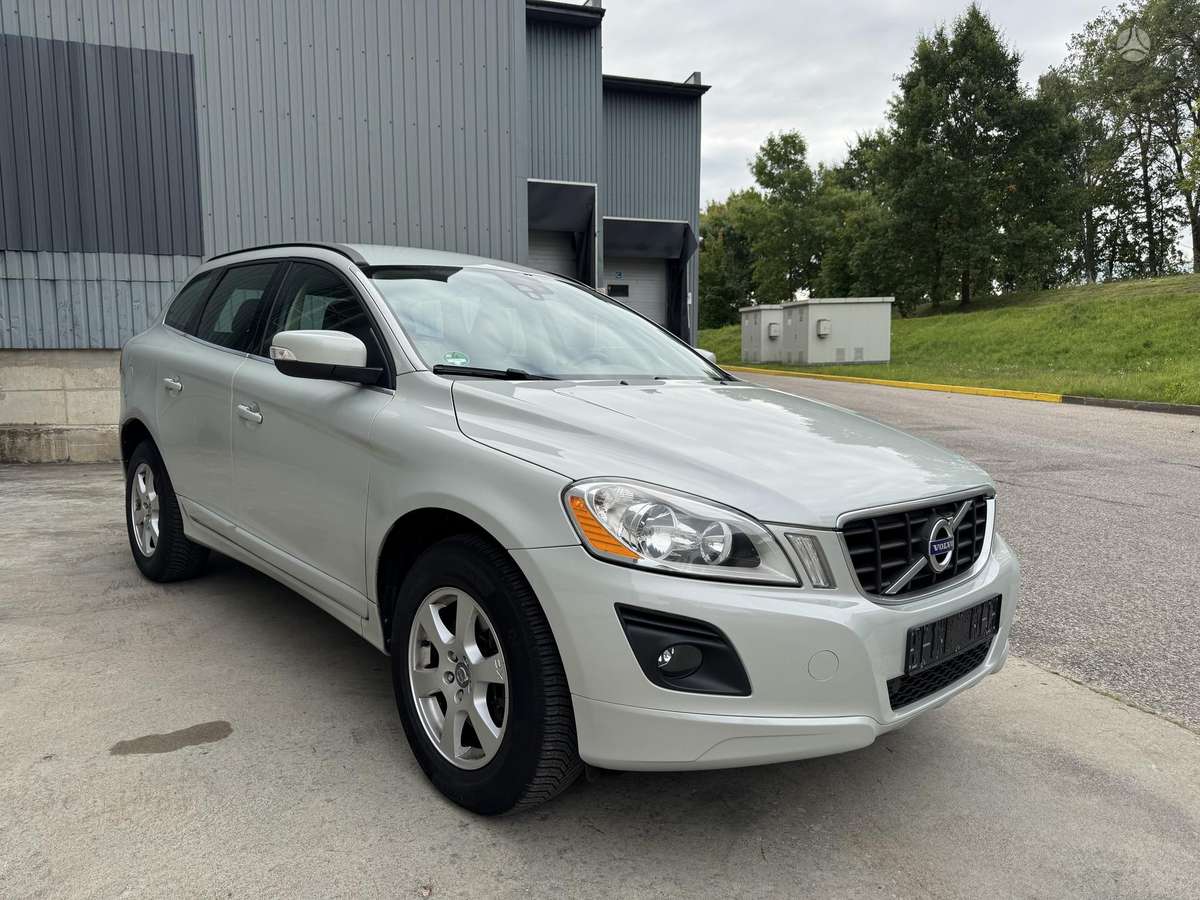 Volvo XC60 - 2