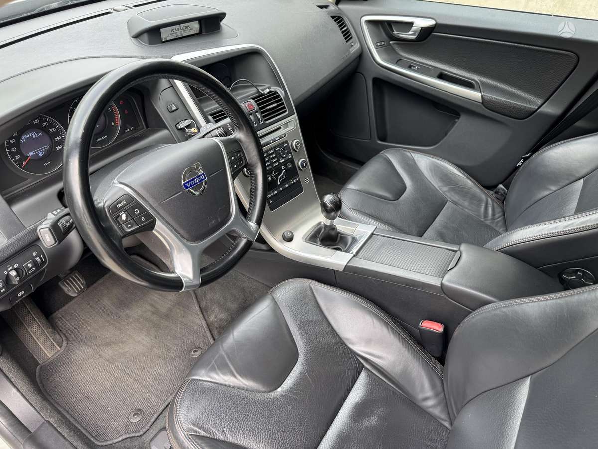 Volvo XC60 - 7