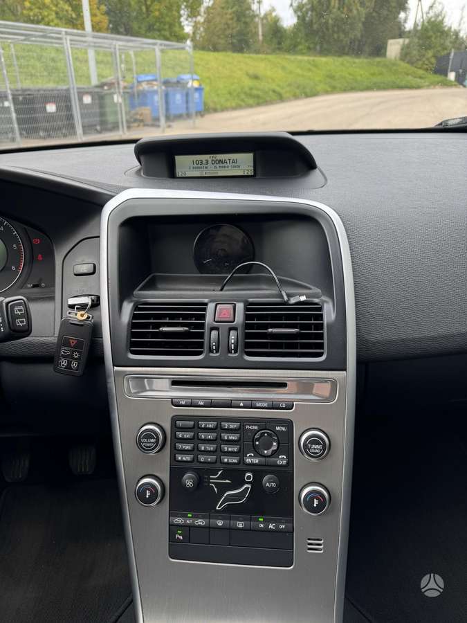 Volvo XC60 - 12