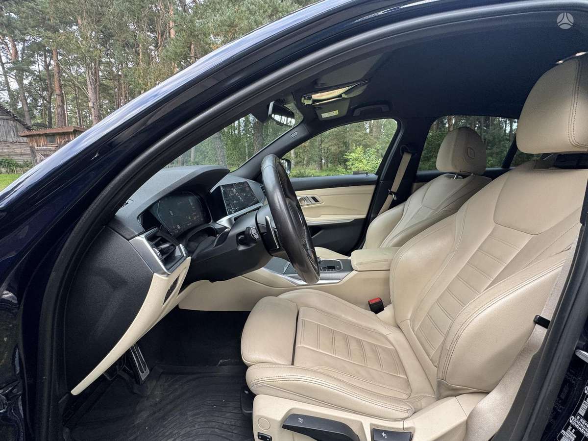 BMW 320, 2.0 l., Седан