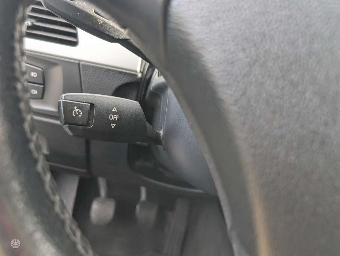 BMW 318, 2.0 l., wagon