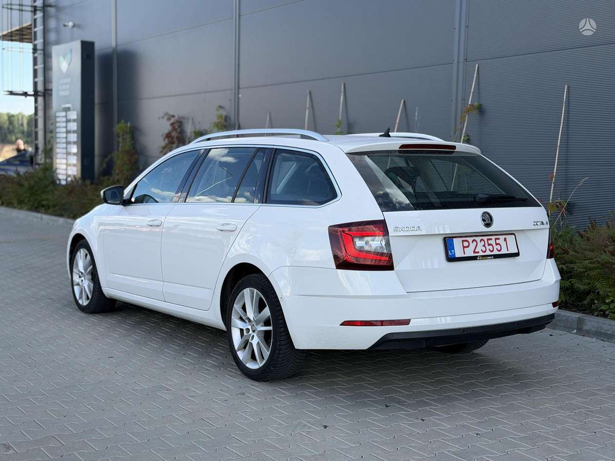 Škoda Octavia - 8