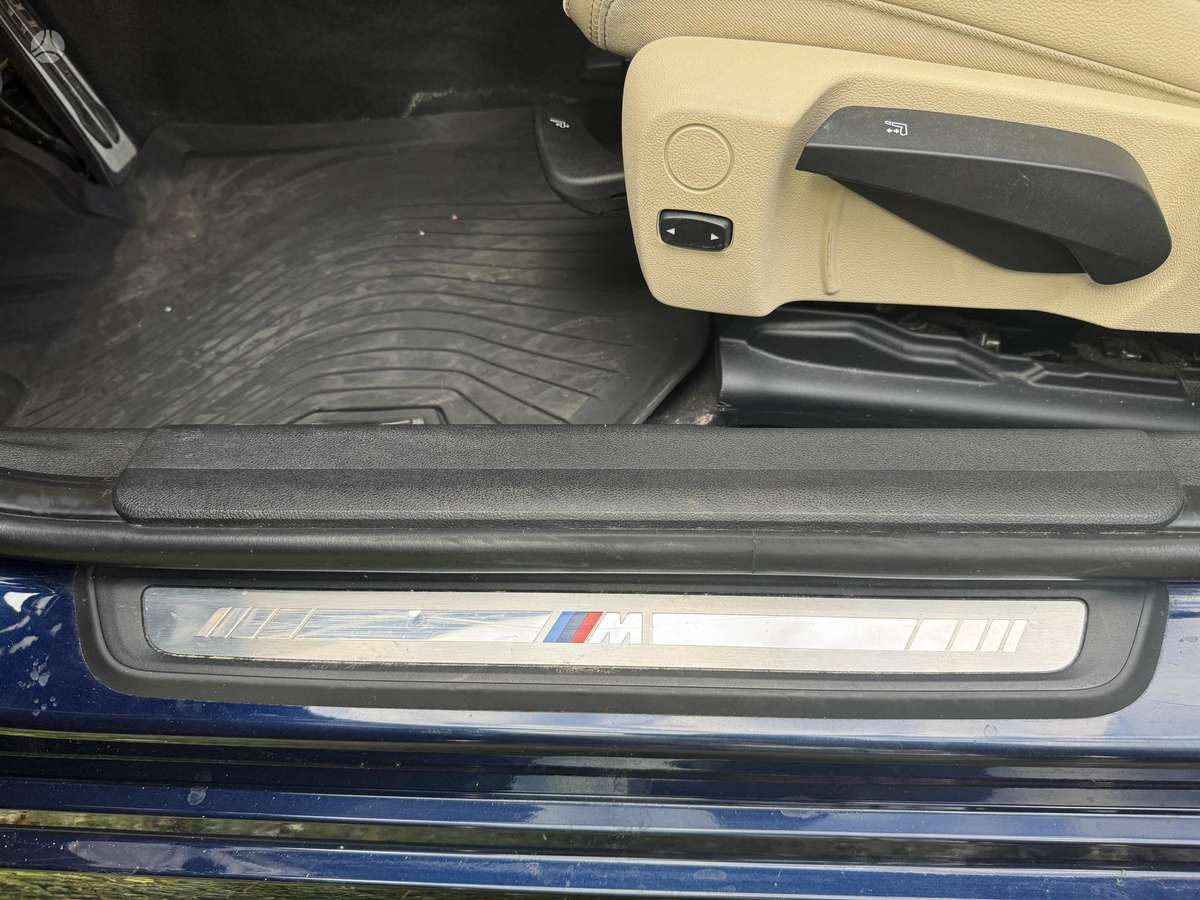 BMW 320, 2.0 l., Седан