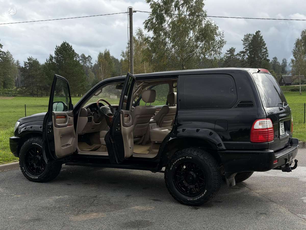 Lexus LX 470 - 5