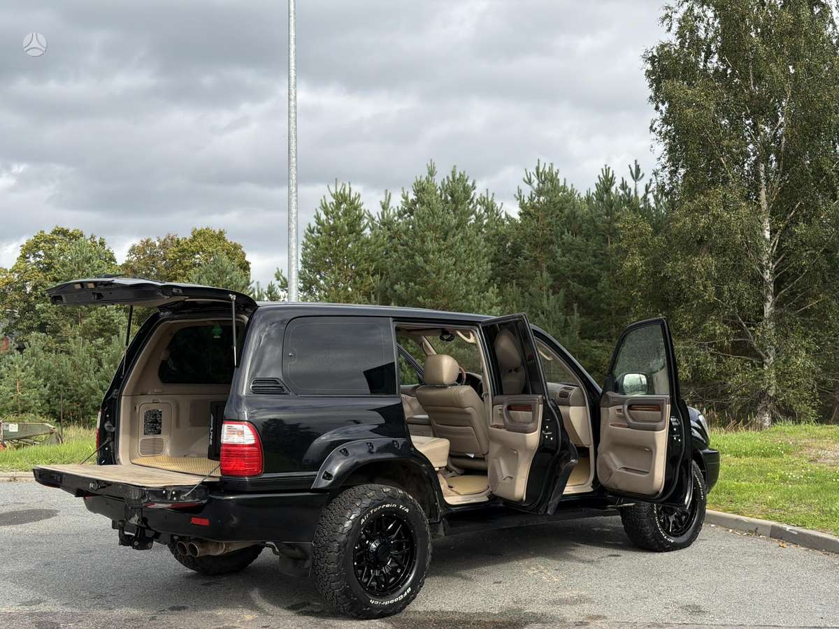 Lexus LX 470 - 6