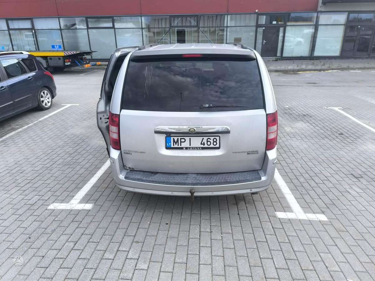Chrysler Grand Voyager - 1