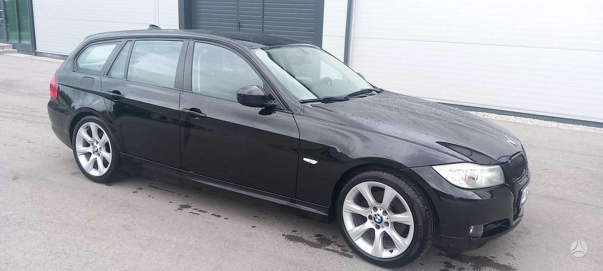 BMW 320, 2.0 l., wagon